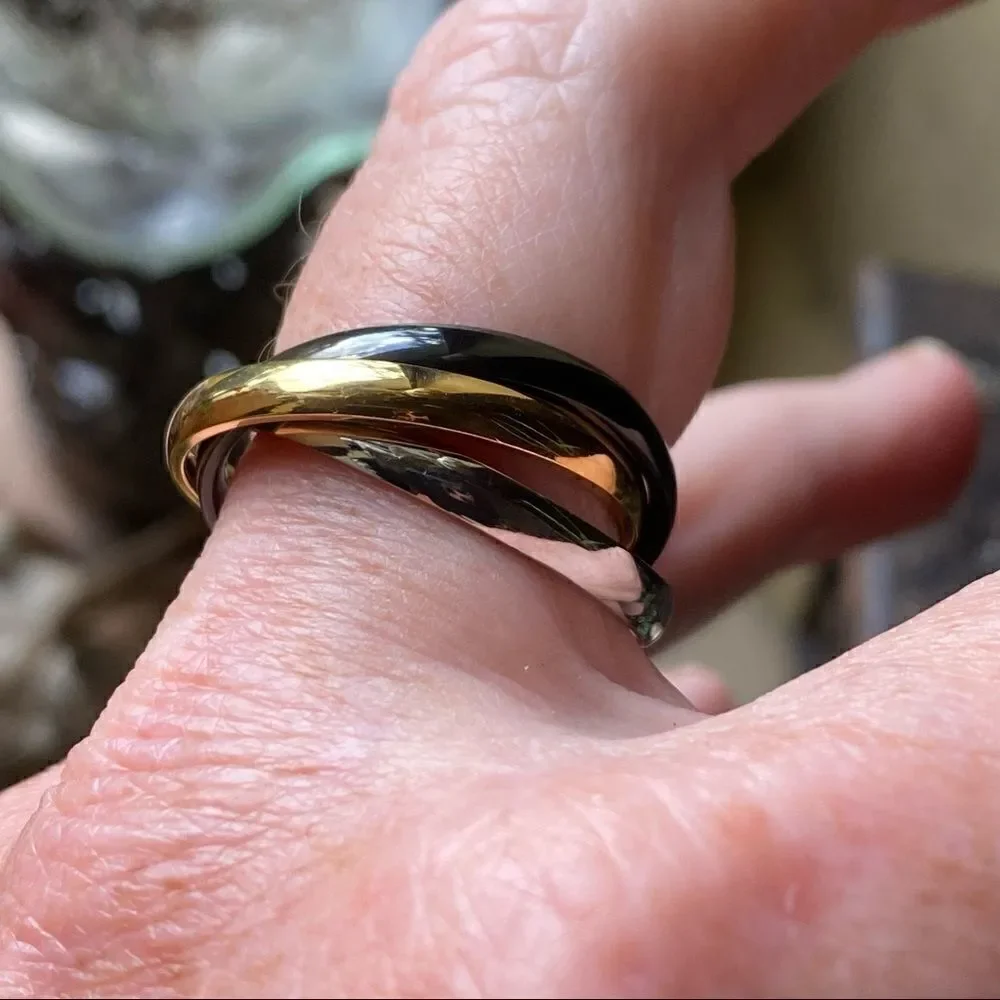 Tri Color Interlock Stainless Steel Ring Size 6